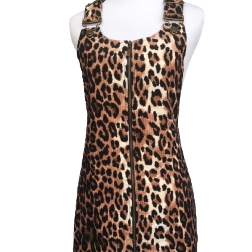 NWT FOREVER 21 ANIMAL LEOPARD PRINT OVERALL -XS